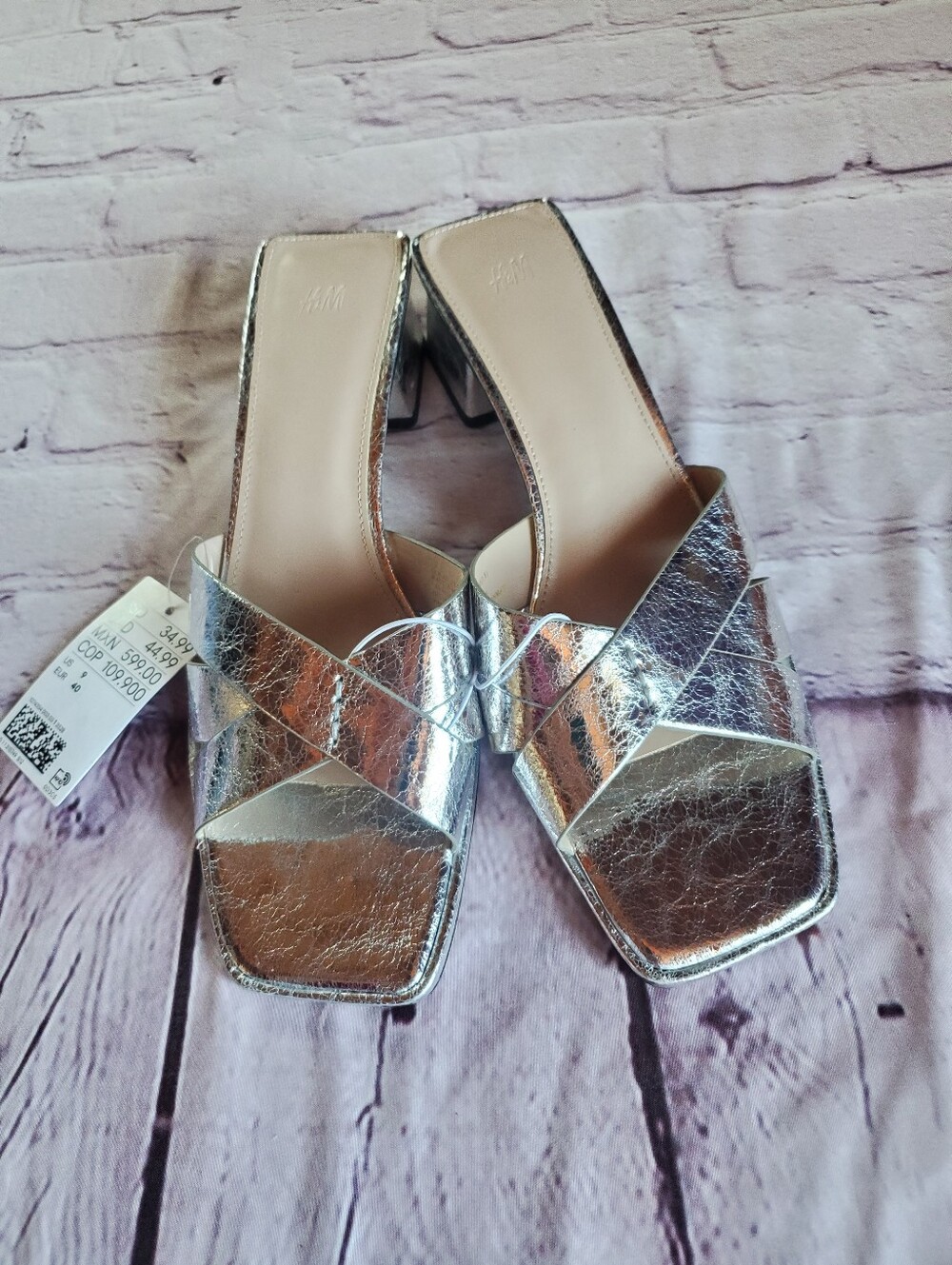 Metallic Silver Low Block Heel Slide Sandals Square Toe Crossover Foot Straps 9 - Picture 6 of 14